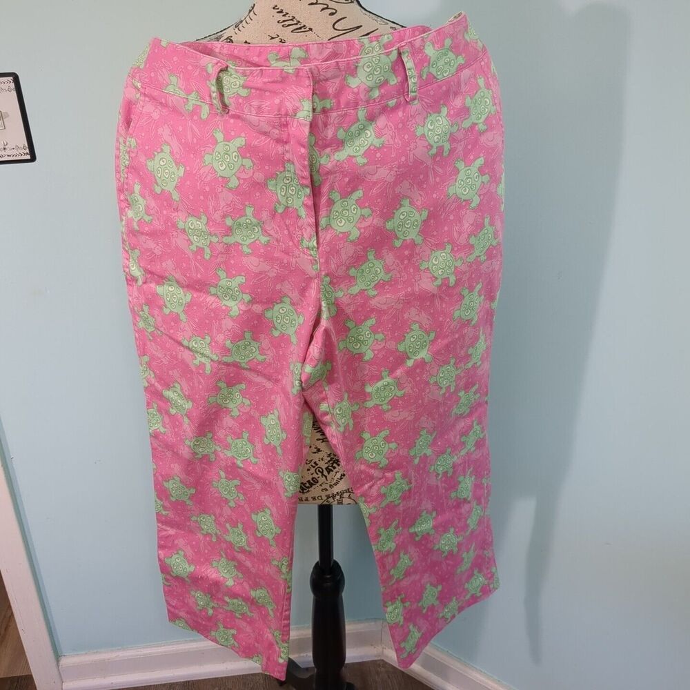 Lilly Pulitzer Pink & Green Turtle Print Capri Pants